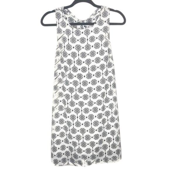 EClair Geometric Print Pattern Black and White Cross Back Sleeveless Tunic Dress - Picture 1 of 4